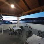 Апартаменты Gvacic House *