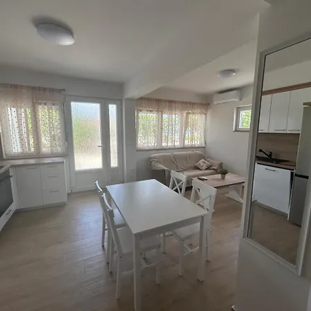Gvacic House Supetarska Draga