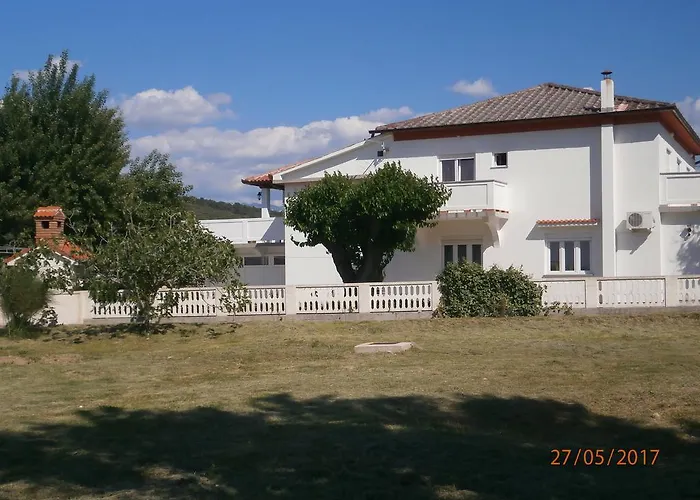 Daire Gvacic House